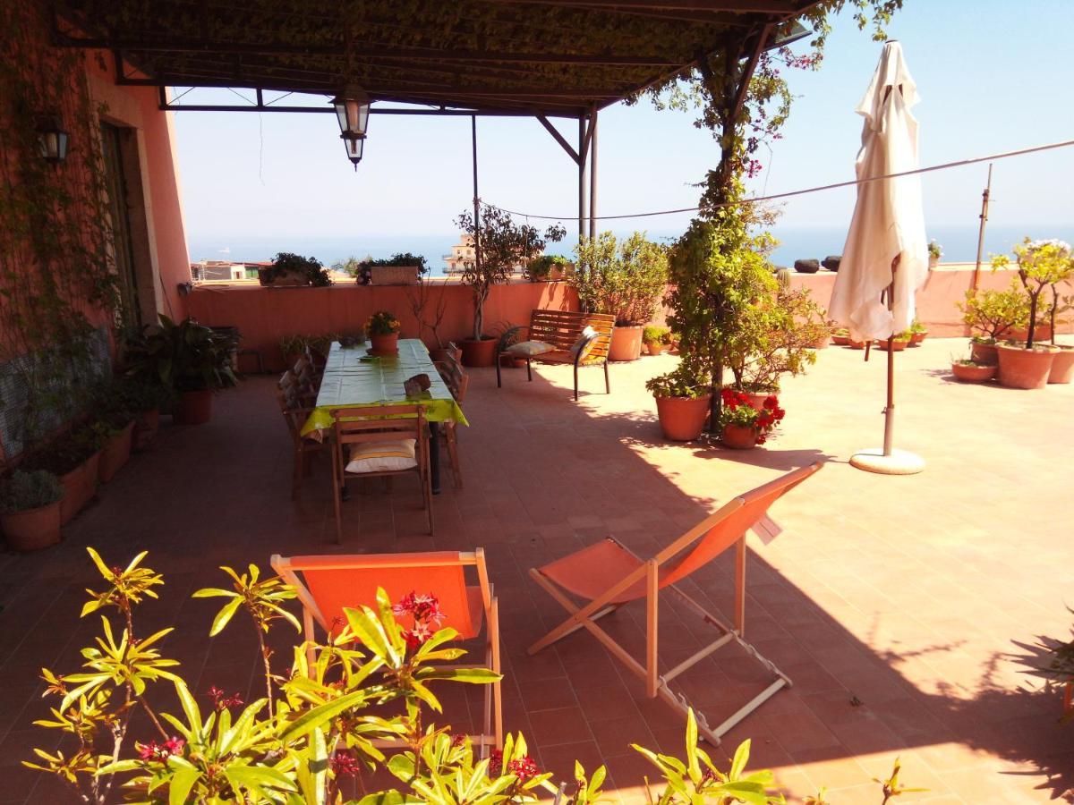 A casa di Tommy B&B Acireale Kültér fotó